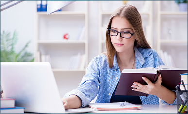 девушка с книгой